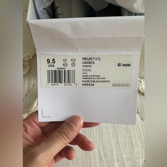 MAISON MARGIELA REEBOK TABI SNEAKERS - Picture 10 of 13